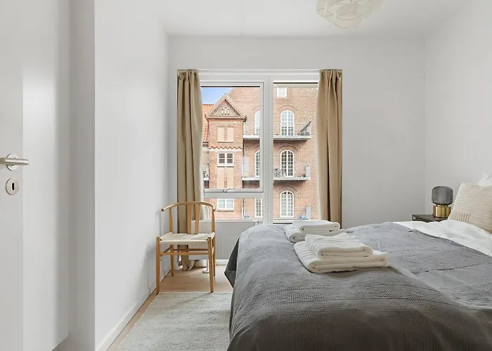 A Stylish Getaway In Modern Surroundings