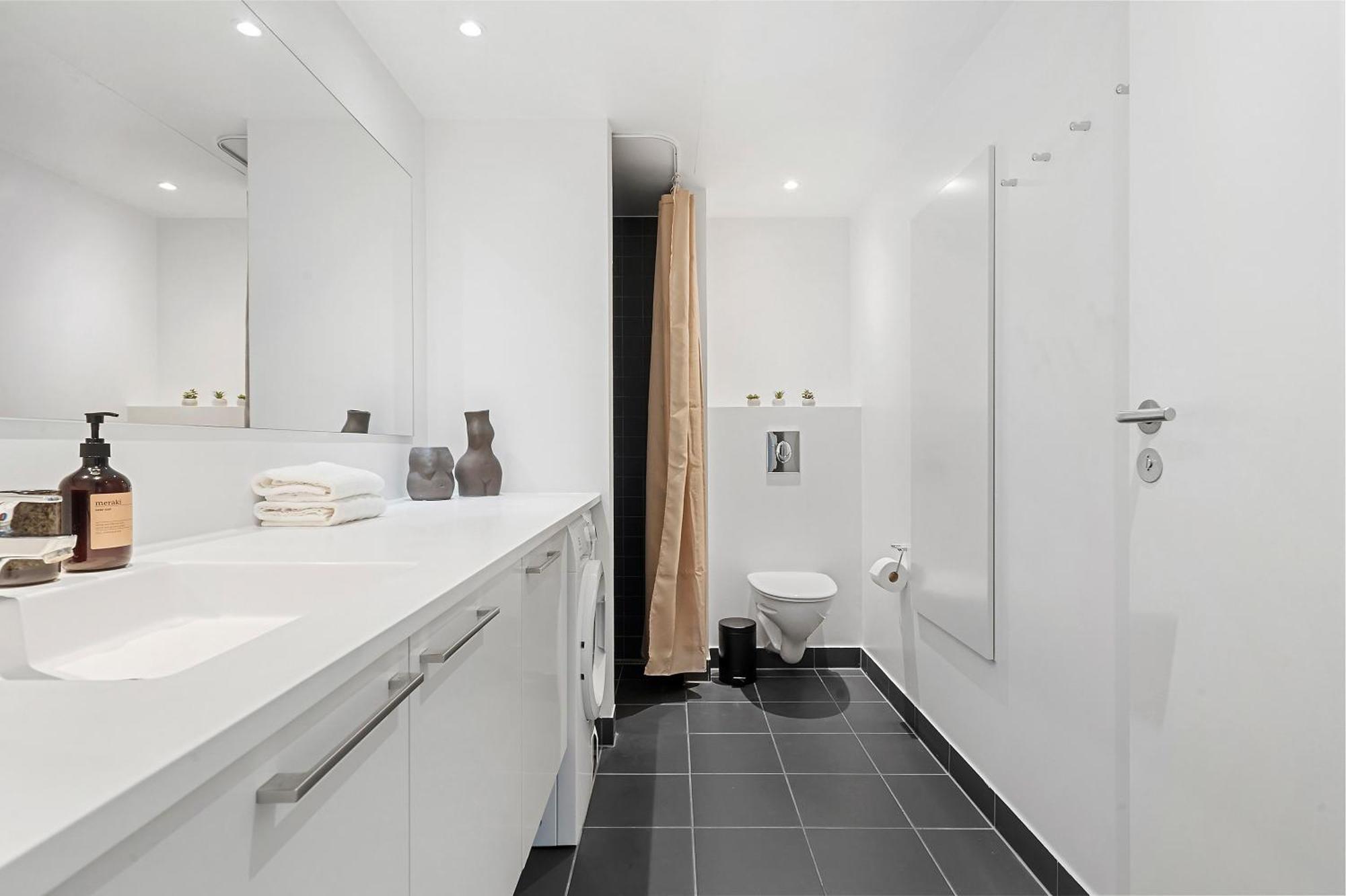 A Stylish Getaway In Modern Surroundings Apartamento Aarhus