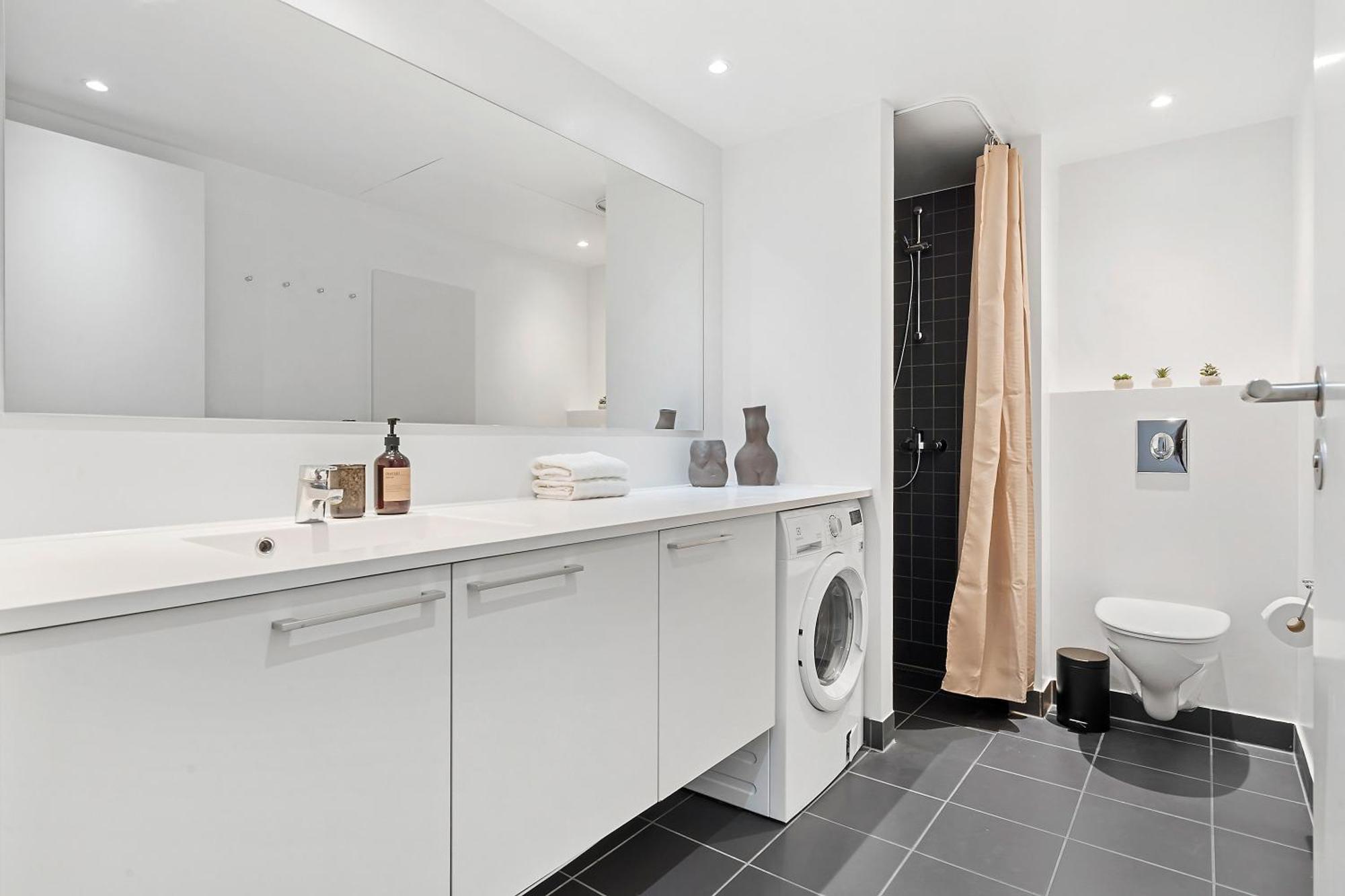 A Stylish Getaway In Modern Surroundings Aarhus